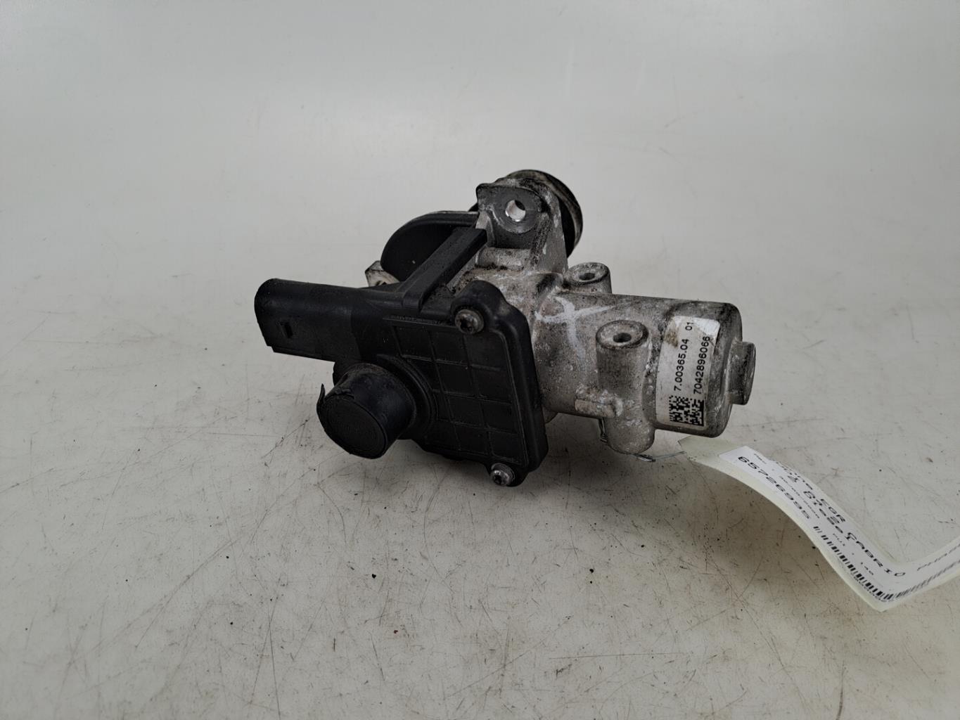 Vanne EGR AUDI A4 2 CABRIO PHASE 2 Diesel - 1