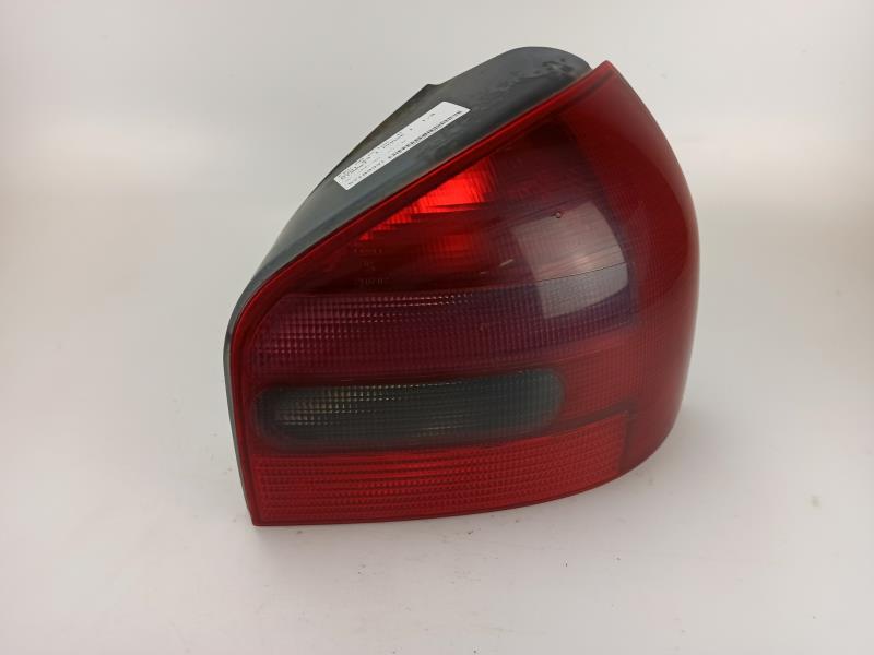 Fanale posteriore principale destro (luci) AUDI A3 1 PHASE 1 Diésel - 1