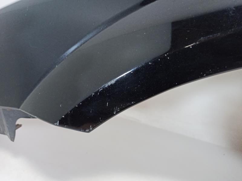 Parafango anteriore sinistro FORD MONDEO 2 Diésel - 1