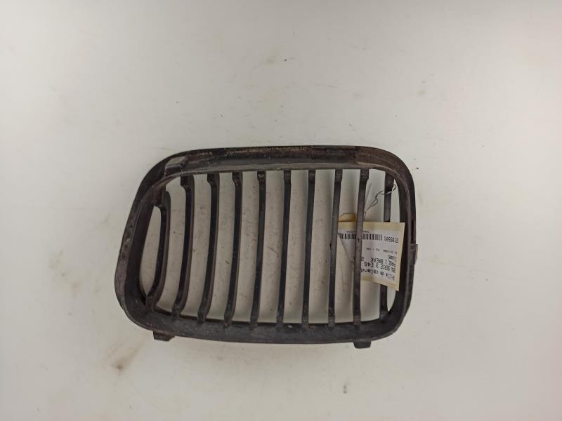 Grille de calandre droite BMW SERIE 3 E46 TOURING PHASE 1 BREAK Diesel - 1