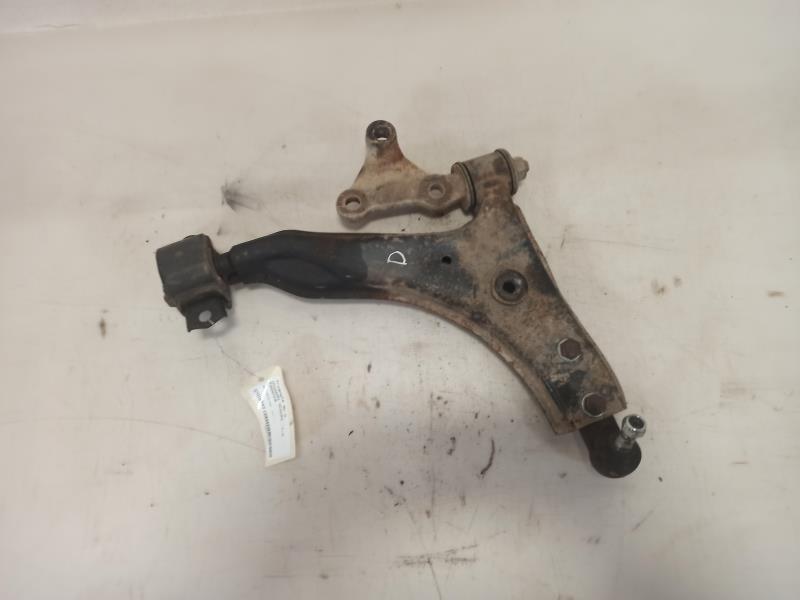 Triangle avant droit HYUNDAI SCOUPE Essence - 1