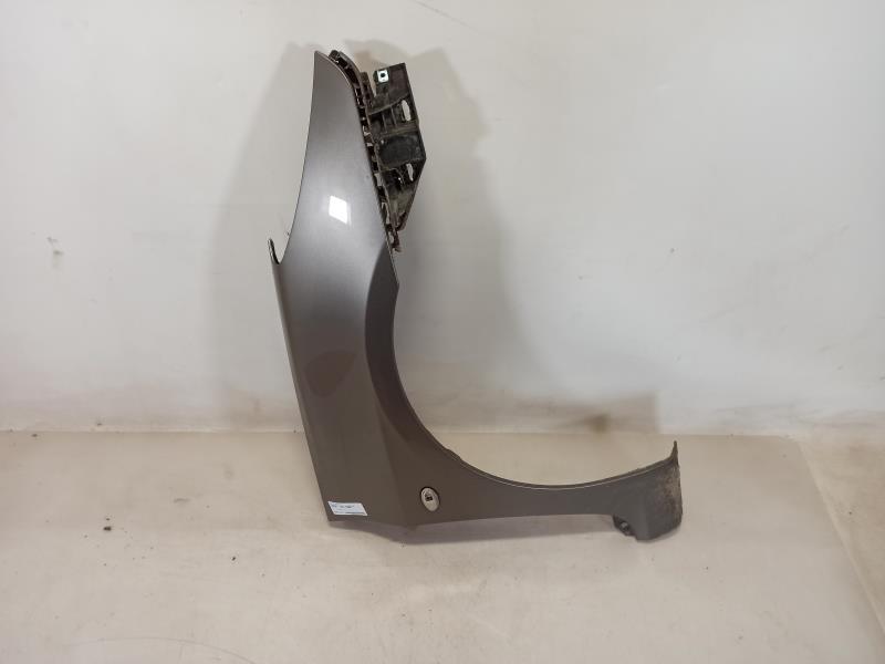 Parafango anteriore destro PEUGEOT 307 PHASE 2 BREAK Diésel - 1