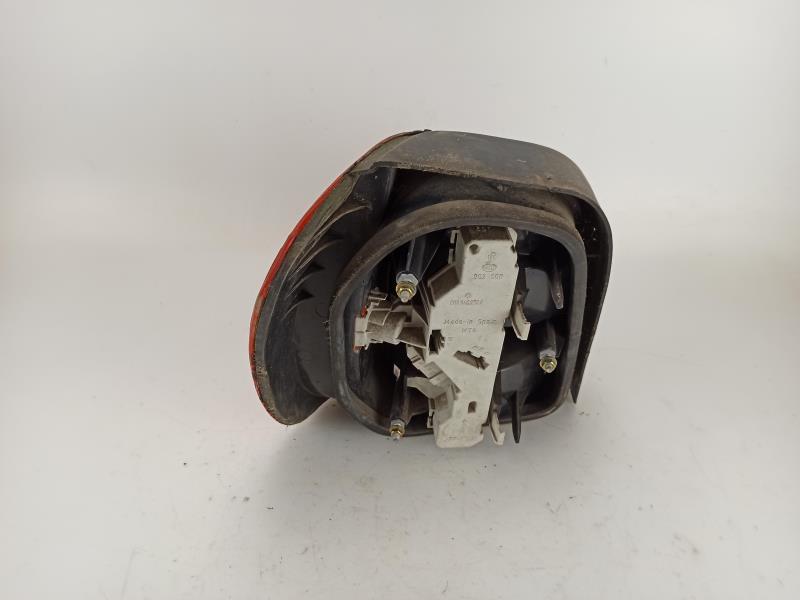 Fanale posteriore principale destro (luci) VOLKSWAGEN POLO 3 PHASE 1  - 1