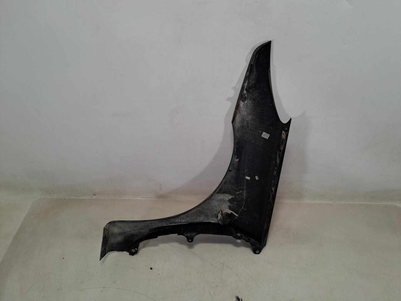 Parafango anteriore destro PEUGEOT 307 PHASE 2 BREAK Diésel - 1