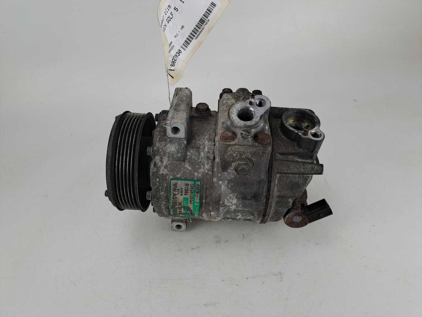 Compresseur clim VOLKSWAGEN GOLF 5 Diesel - 1