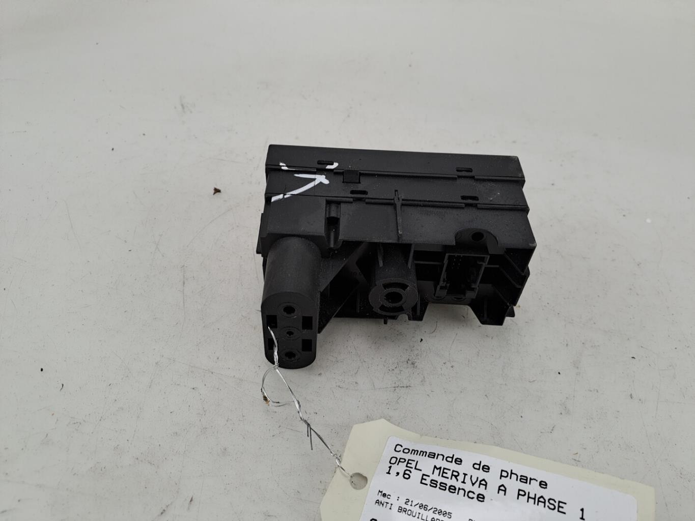 Commande de phare OPEL MERIVA A PHASE 1 Essence - 1