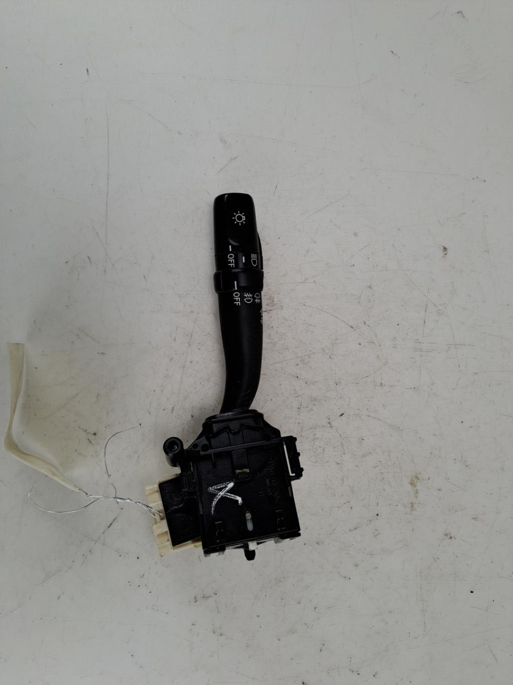 Commodo phare TOYOTA COROLLA VERSO 2 PHASE 1 Diesel - 1