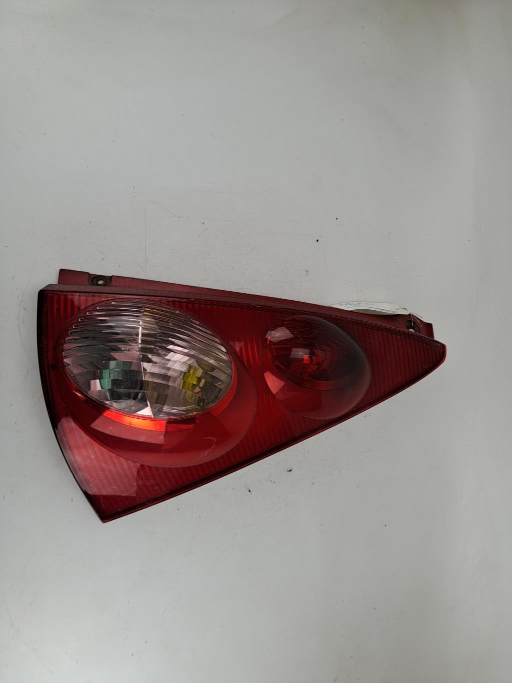 Fanale posteriore principale destro (luci) PEUGEOT 107 PHASE 1 Diésel - 1