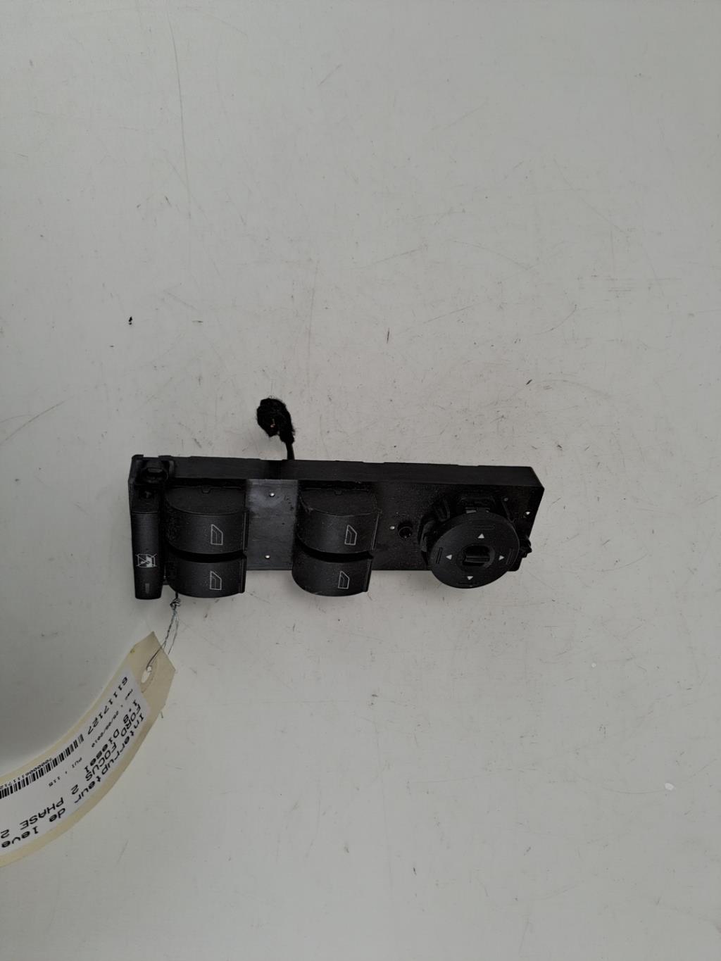 Interruttore lavacristalli anteriore sinistro FORD FOCUS 2 PHASE 2 Diésel - 1