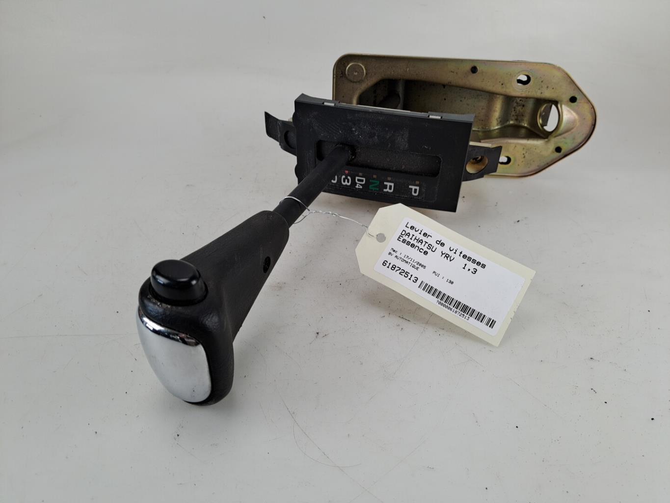 Levier de vitesses DAIHATSU YRV Essence - 1