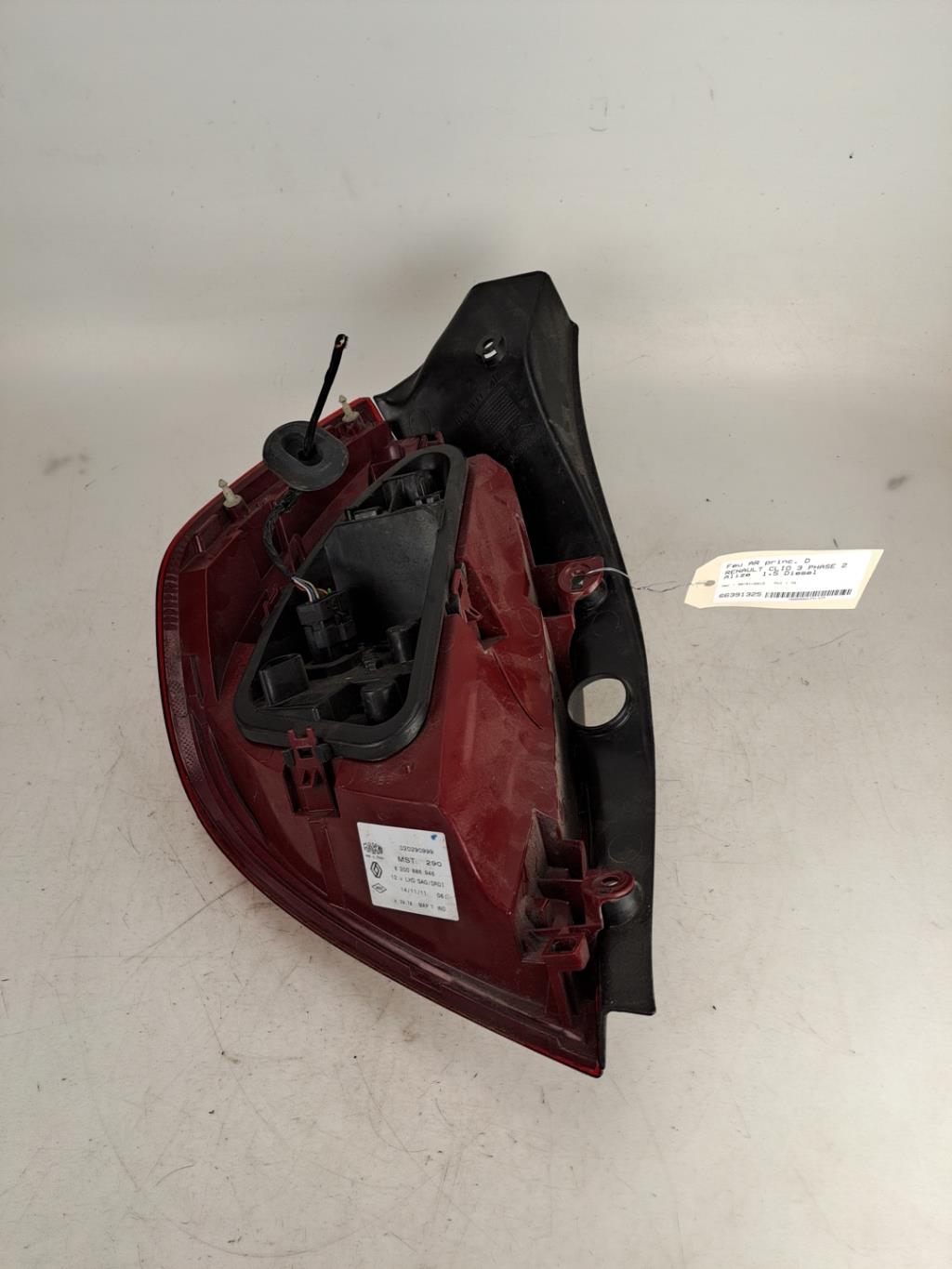 Fanale posteriore principale destro (luci) RENAULT CLIO 3 PHASE 2 Diésel - 1