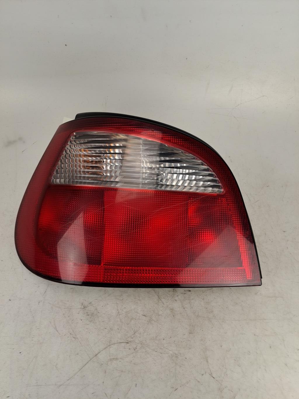 Fanale posteriore principale sinistro (luci) RENAULT MEGANE 1 PHASE 2 Gasolina - 1