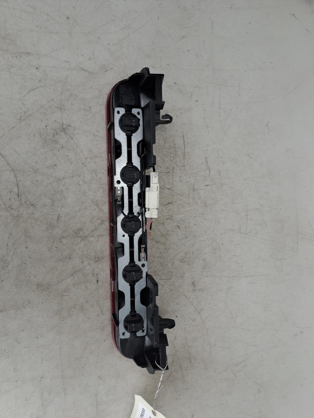 Luce stop centrale NISSAN X-TRAIL 1 PHASE 2 Diésel - 1