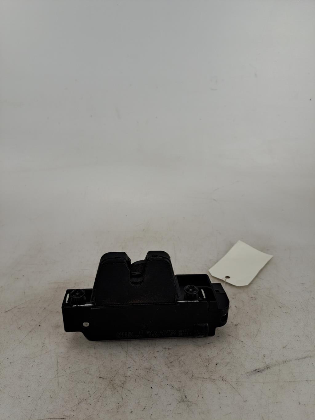 Serrure de coffre CITROEN C4 1 PHASE 1 Diesel - 1