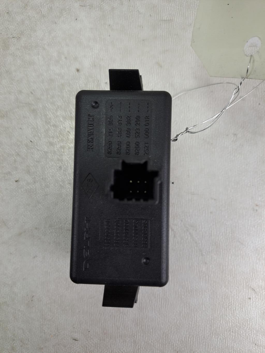 Bouton de warning RENAULT MEGANE 3 PHASE 1 COUPE Diesel - 1