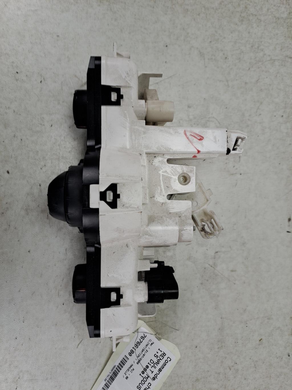 Commande chauffage RENAULT MODUS PHASE 2 Diesel - 1