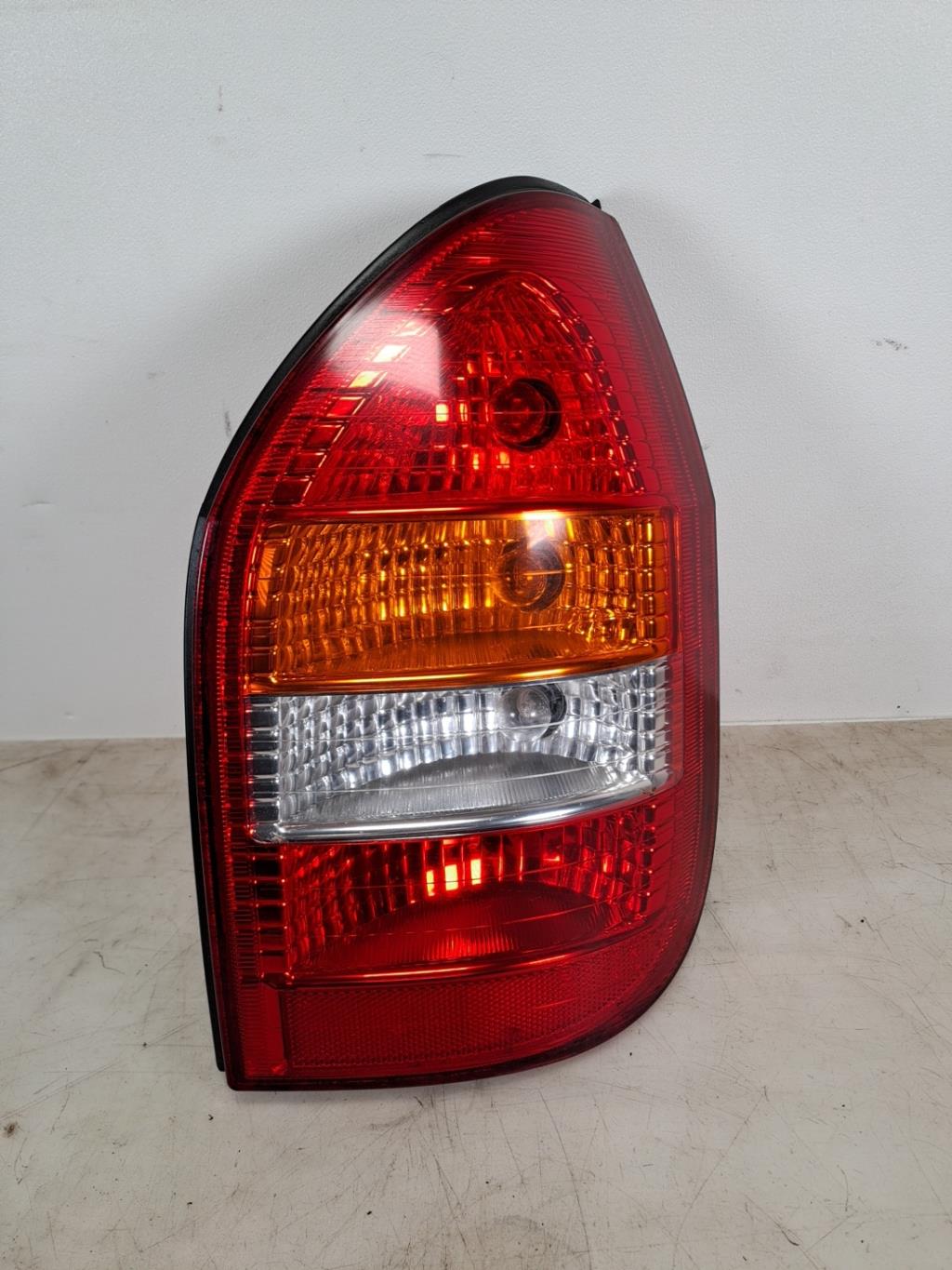 Fanale posteriore principale destro (luci) OPEL ZAFIRA A PHASE 2 Diésel - 1