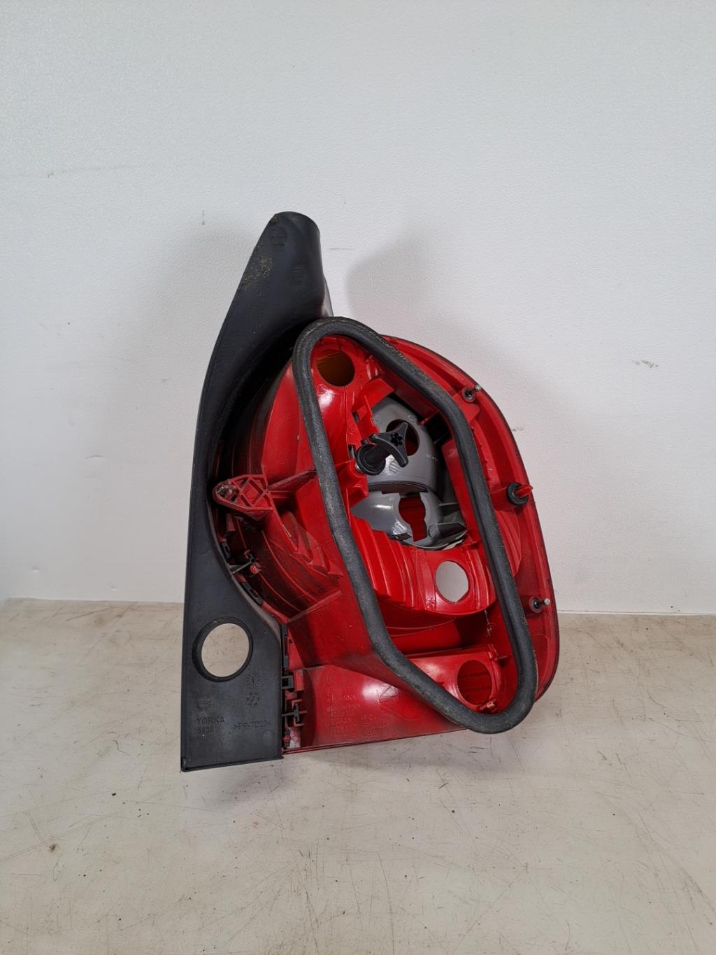 Fanale posteriore principale sinistro (luci) RENAULT MODUS PHASE 1 Diésel - 1