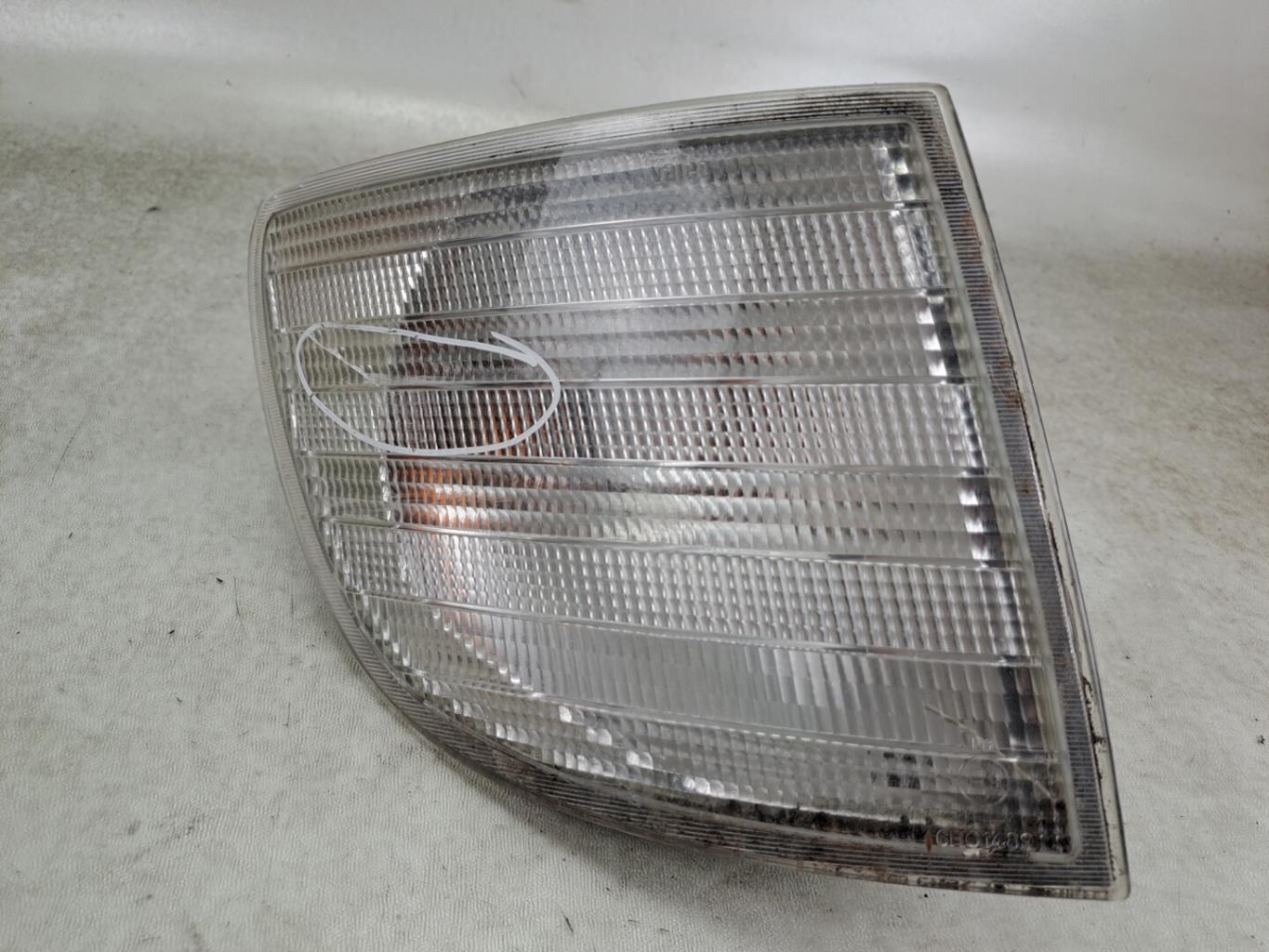 Gruppo ottico anteriore secondario destro (luci)(freccia) MERCEDES VITO 638 Diésel - 1