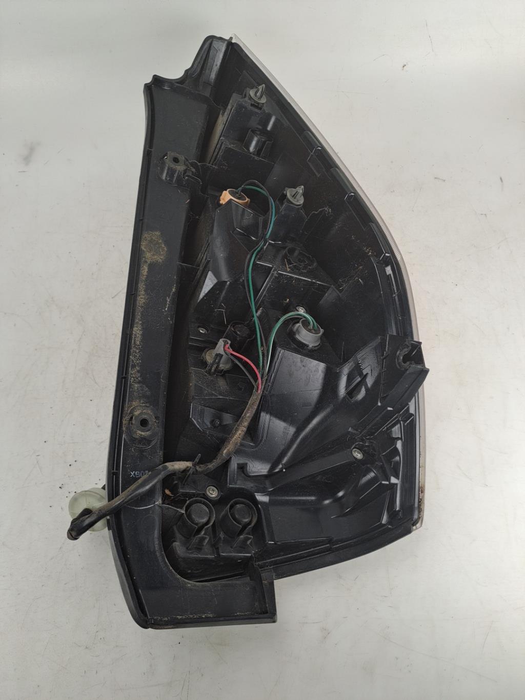 Fanale posteriore principale sinistro (luci) MAZDA 5 1 PHASE 2 Diésel - 1