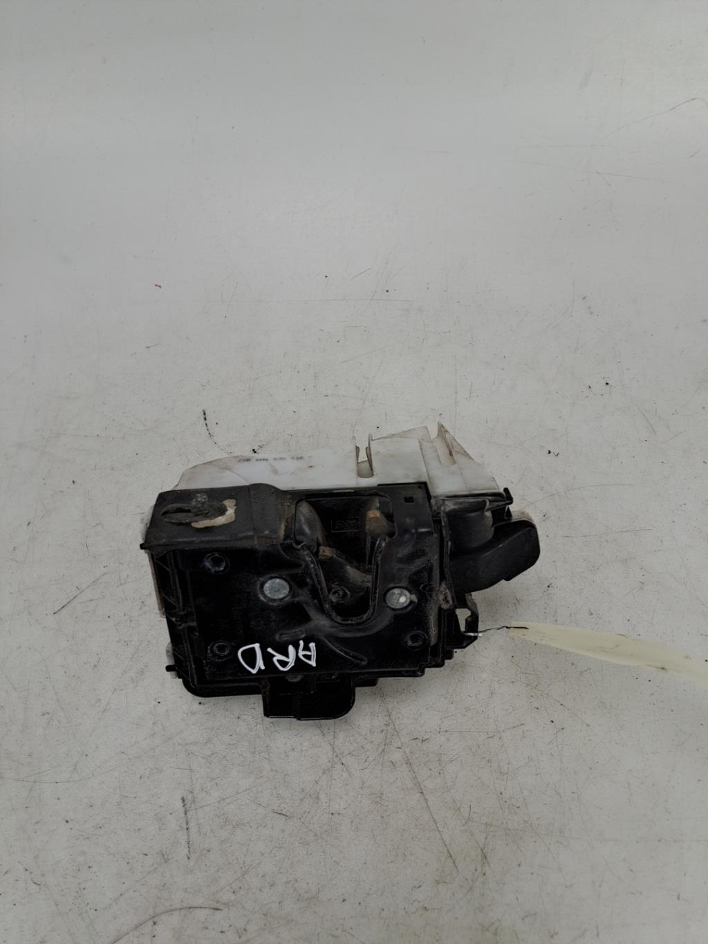 Serratura posteriore destra VOLKSWAGEN POLO 3 PHASE 2 Gasolina - 1