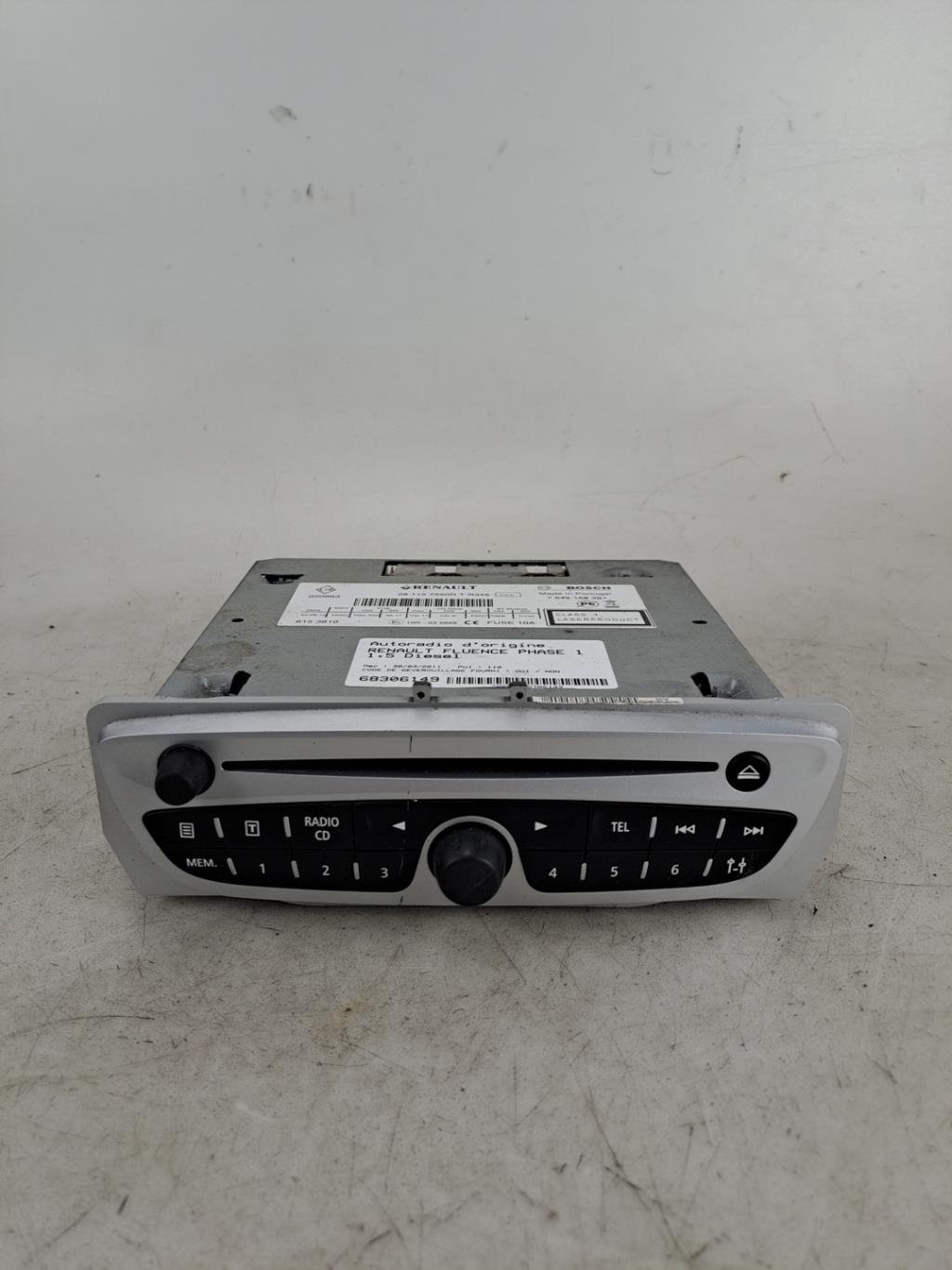 Autorradio original RENAULT FLUENCE PHASE 1 Diésel - 1