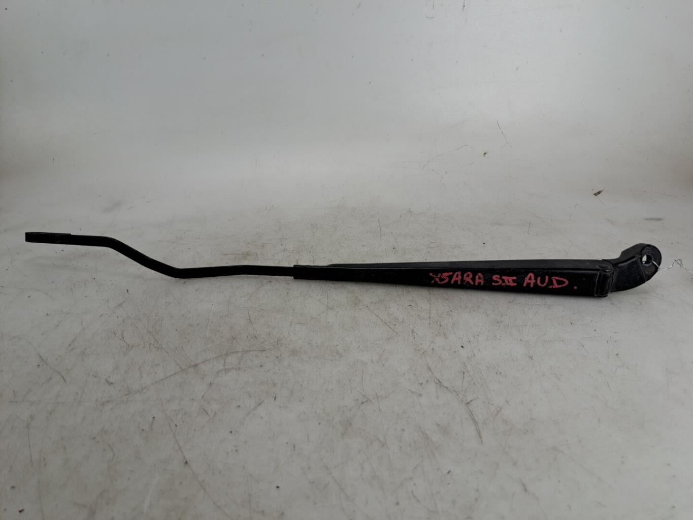 Braccio tergicristallo anteriore destro CITROEN XSARA PHASE 2  - 1