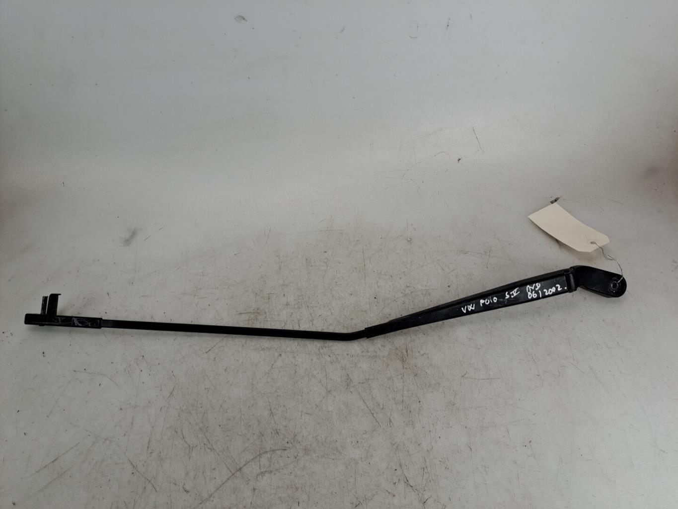 Braccio tergicristallo anteriore destro VOLKSWAGEN POLO 4 PHASE 1  - 1
