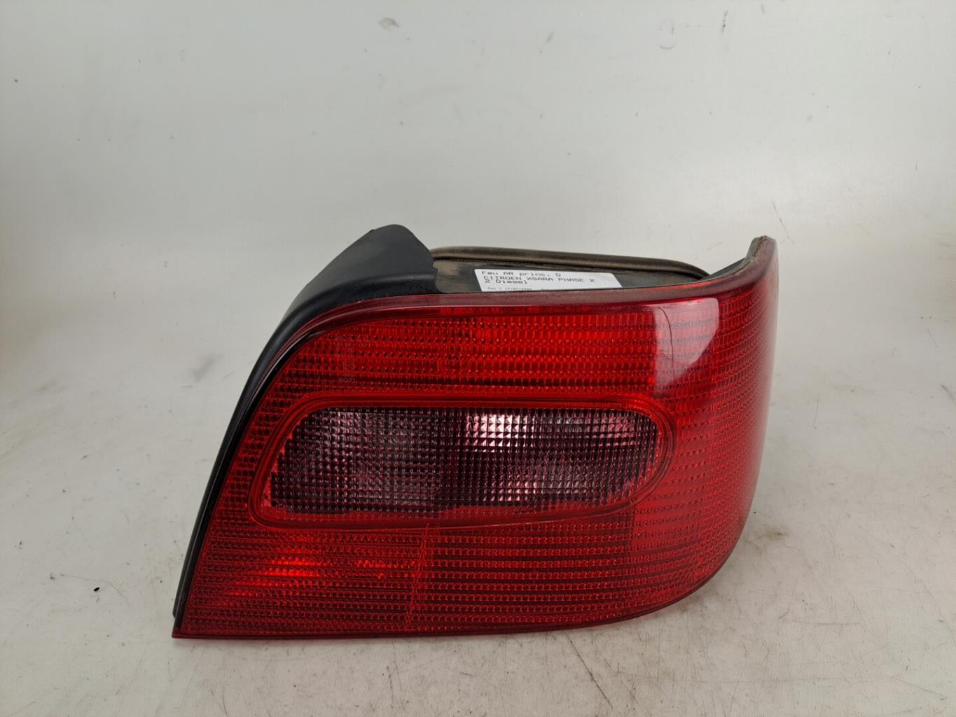 Fanale posteriore principale destro (luci) CITROEN XSARA PHASE 2 Diésel - 1