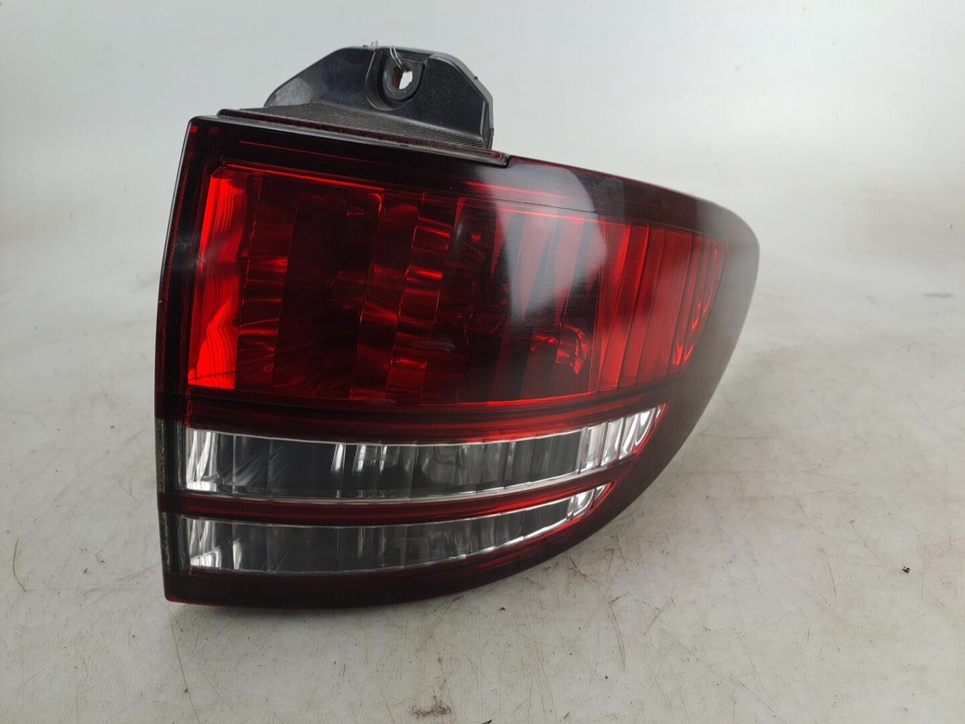 Fanale posteriore principale destro (luci) TOYOTA PREVIA 2 Diésel - 1