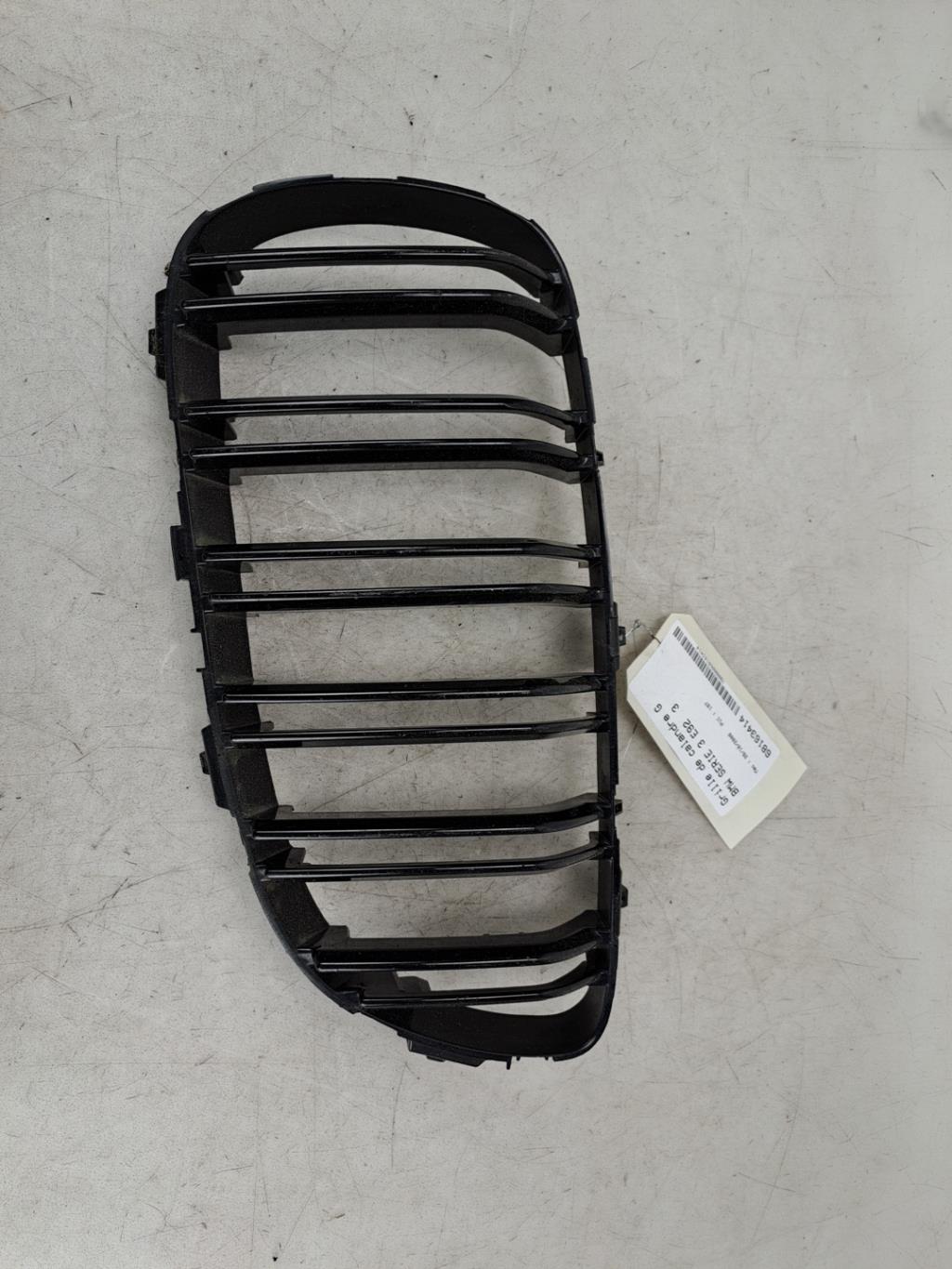 Grille de calandre gauche BMW SERIE 3 E92 COUPE PHASE 1 Diesel - 1
