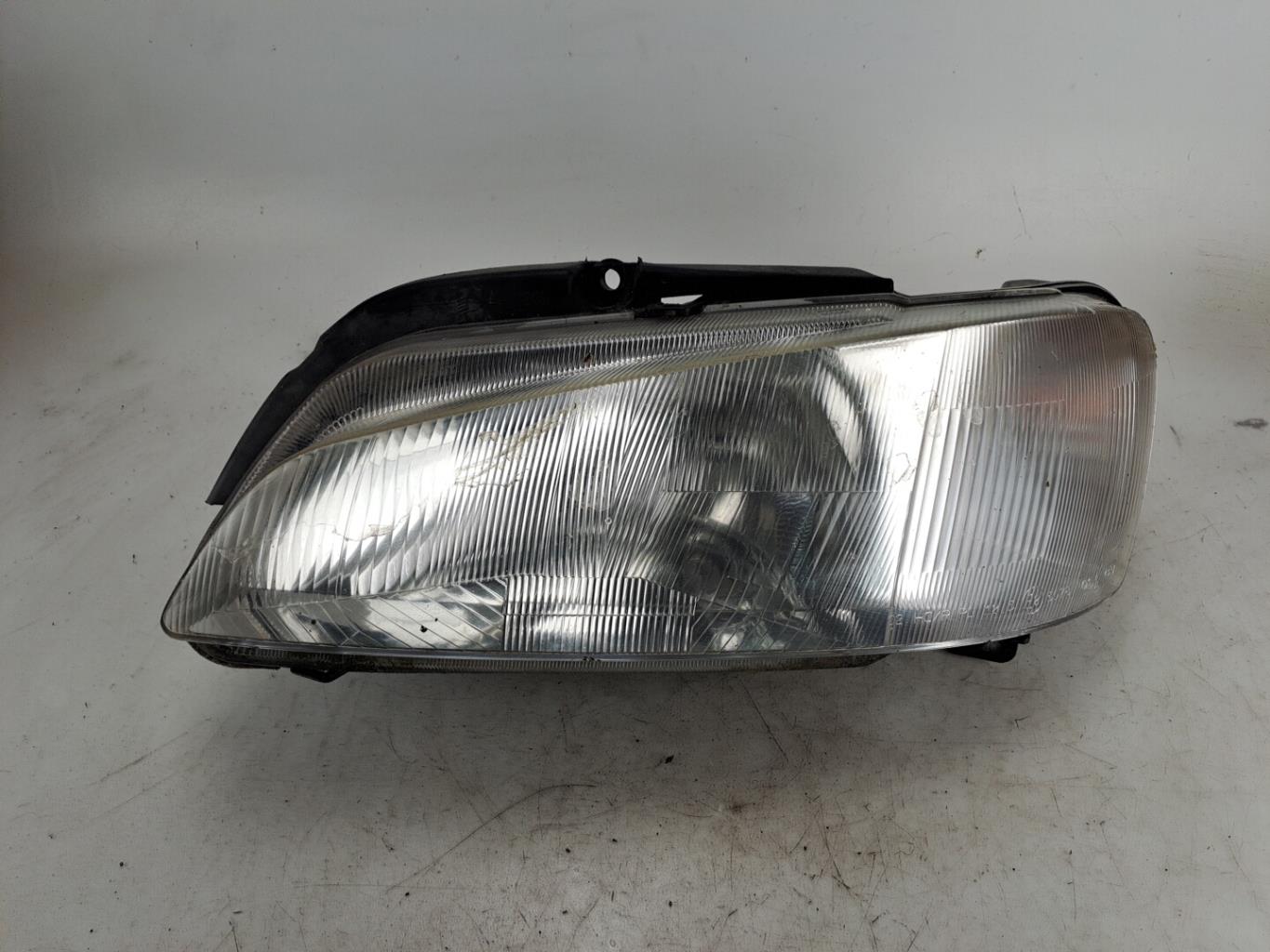 Gruppo ottico anteriore principale sinistro (luci)(faro) PEUGEOT 106 PHASE 2 Gasolina - 1