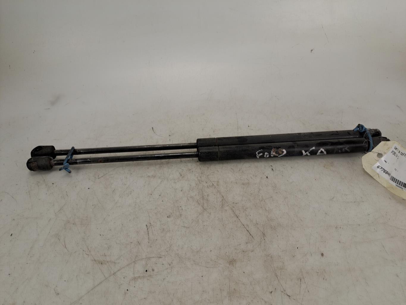 Verin de coffre FORD KA 1  - 1