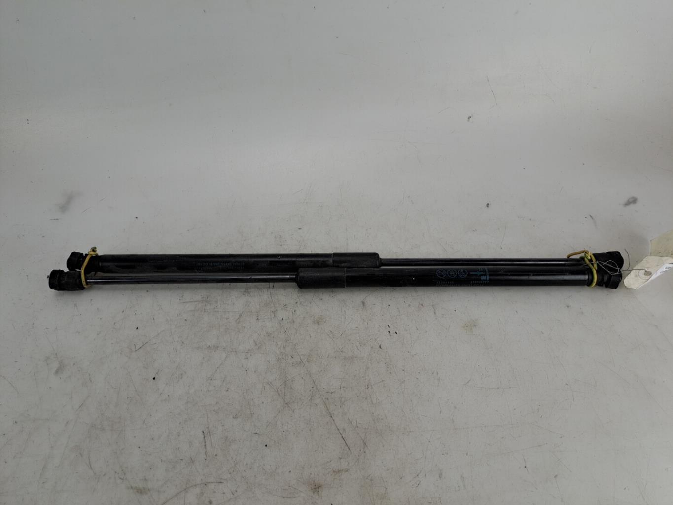 Verin de coffre OPEL ASTRA J PHASE 1  - 1