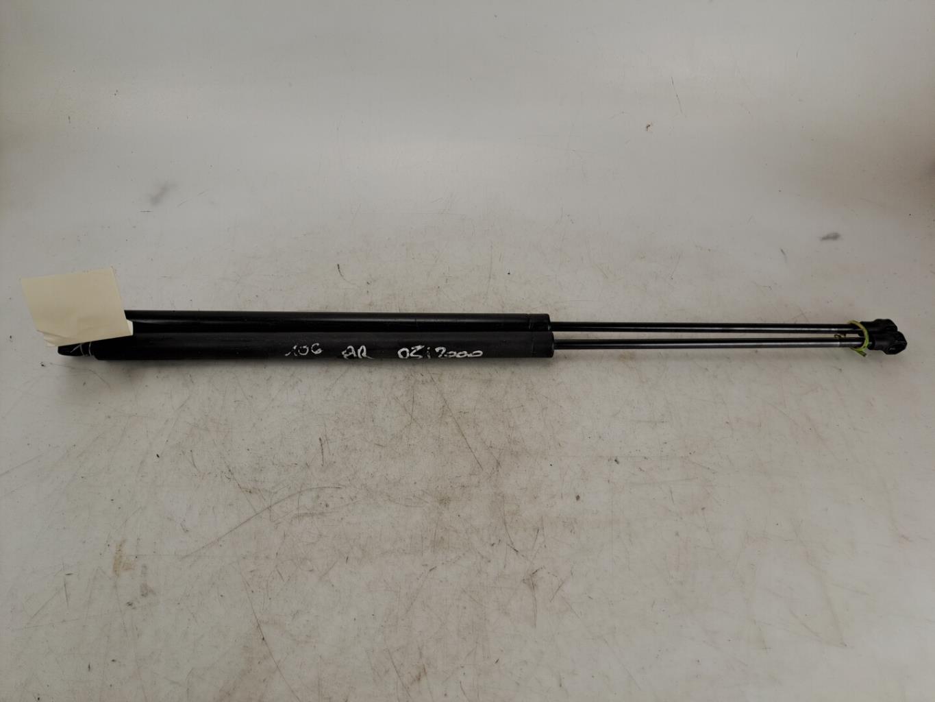 Verin de coffre PEUGEOT 106 PHASE 2  - 1