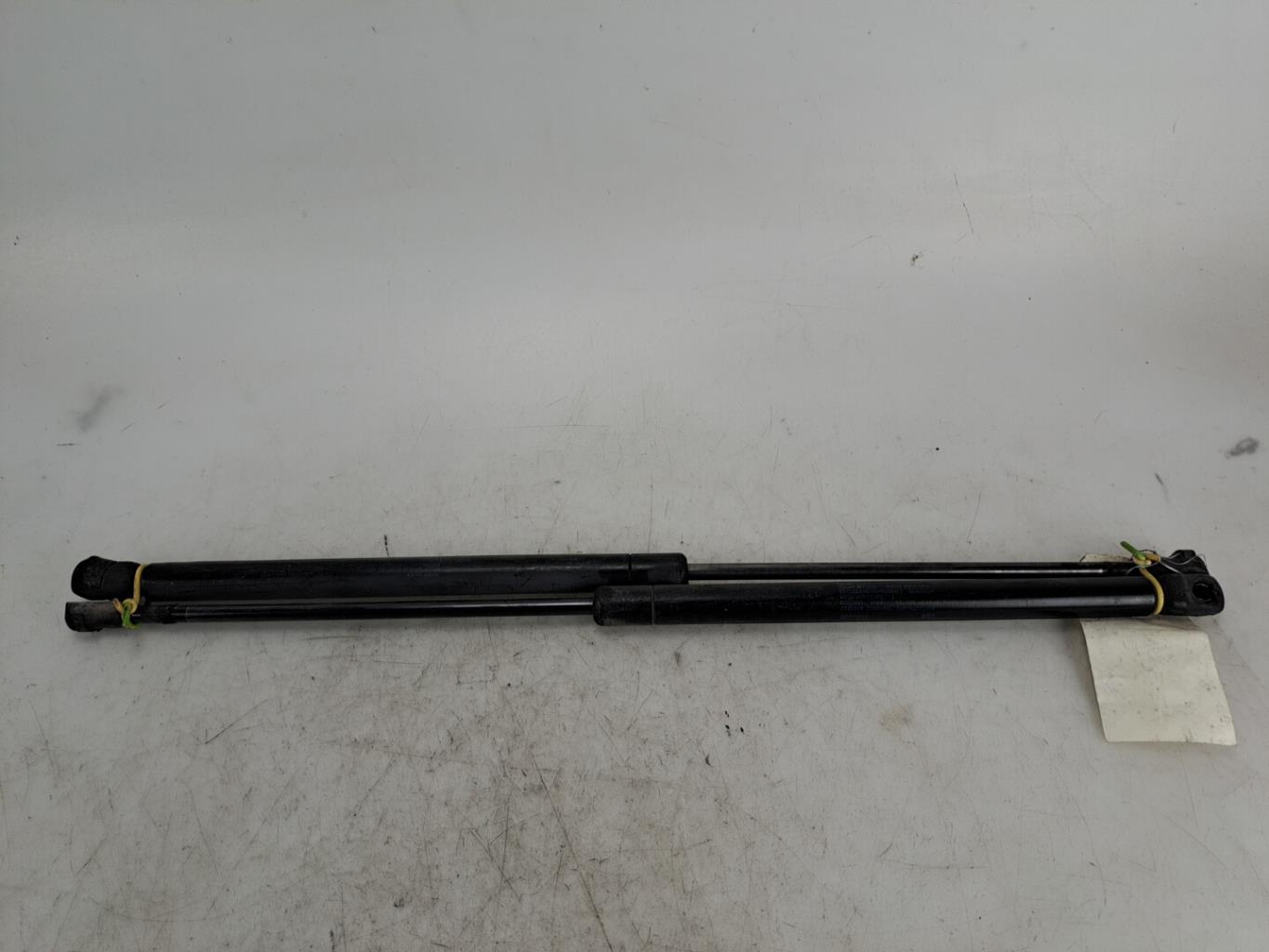 Verin de coffre VOLKSWAGEN LUPO  - 1