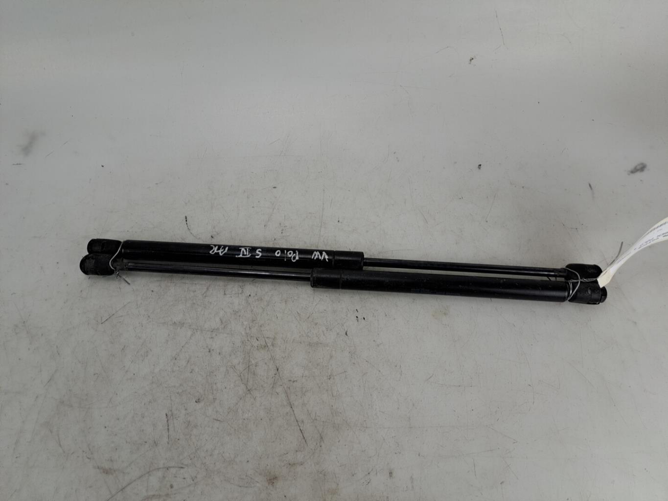 Molla a gas bagagliaio VOLKSWAGEN POLO 4 PHASE 1  - 1