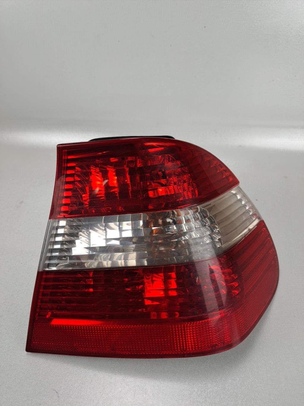 Fanale posteriore principale destro (luci) BMW SERIE 3 E46 PHASE 2 Diésel - 1