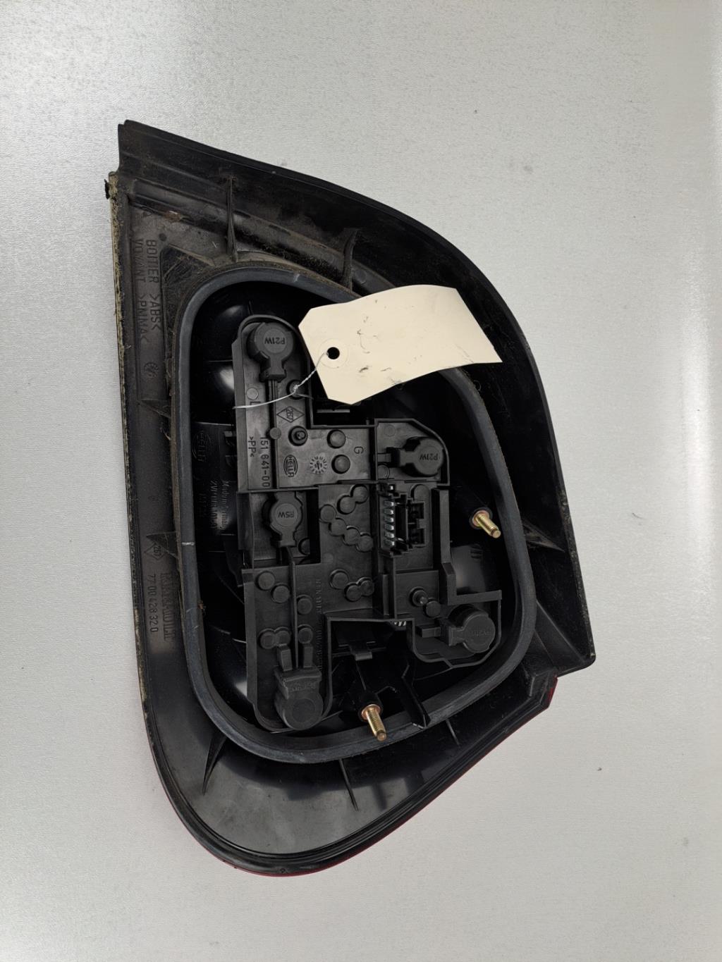 Fanale posteriore principale sinistro (luci) RENAULT MEGANE 1 PHASE 2 Gasolina - 1