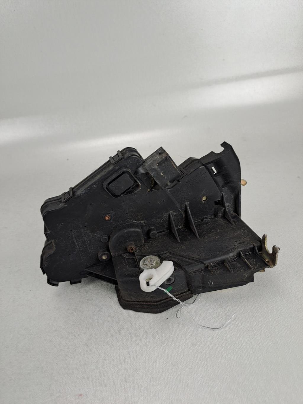 Serrure avant droit BMW SERIE 3 E46 PHASE 2 Diesel - 1