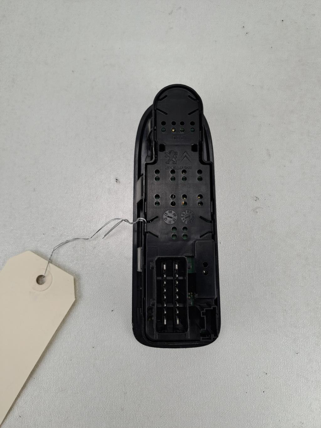 Interruttore lavacristalli anteriore sinistro CITROEN C3 2 PHASE 2 Gasolina - 1