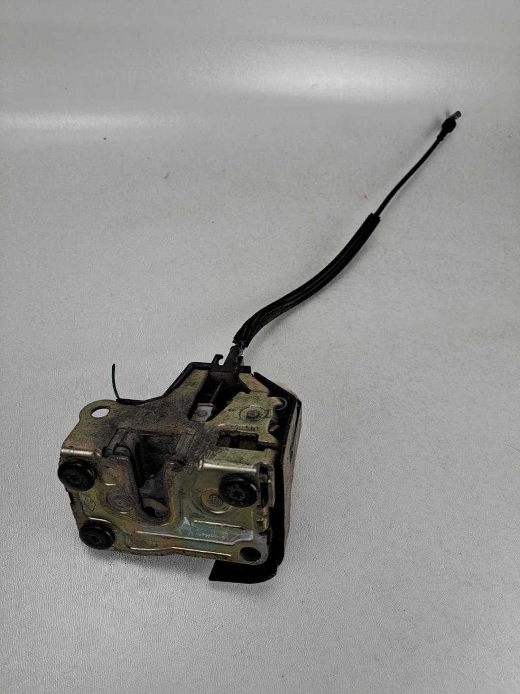 Serrure avant droit RENAULT CLIO 2 PHASE 2 Diesel - 1