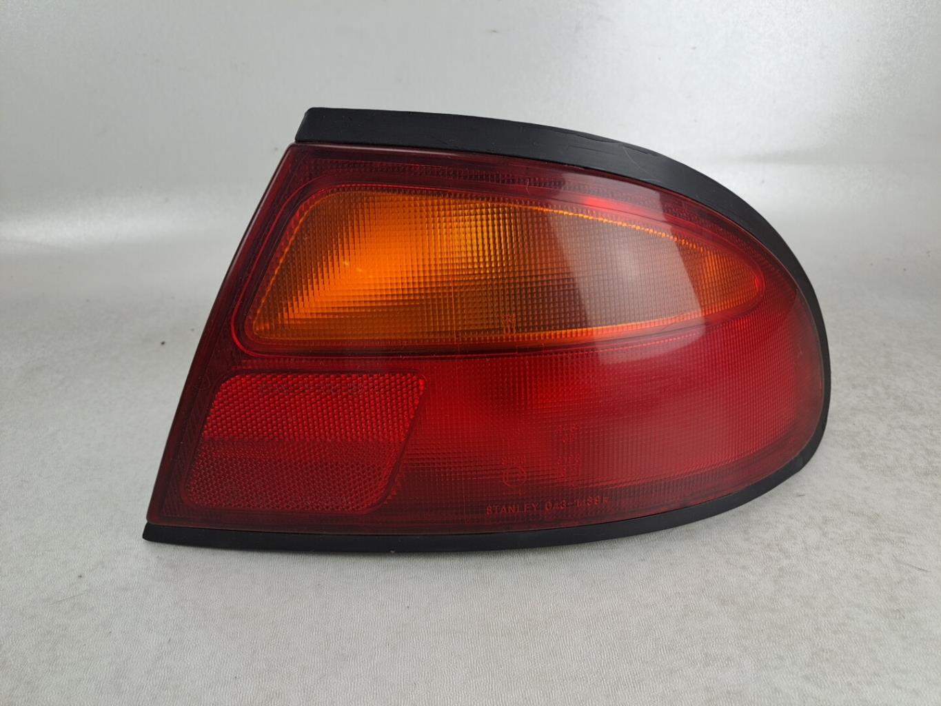 Fanale posteriore principale destro (luci) MAZDA 323 5 PHASE 2 Gasolina - 1