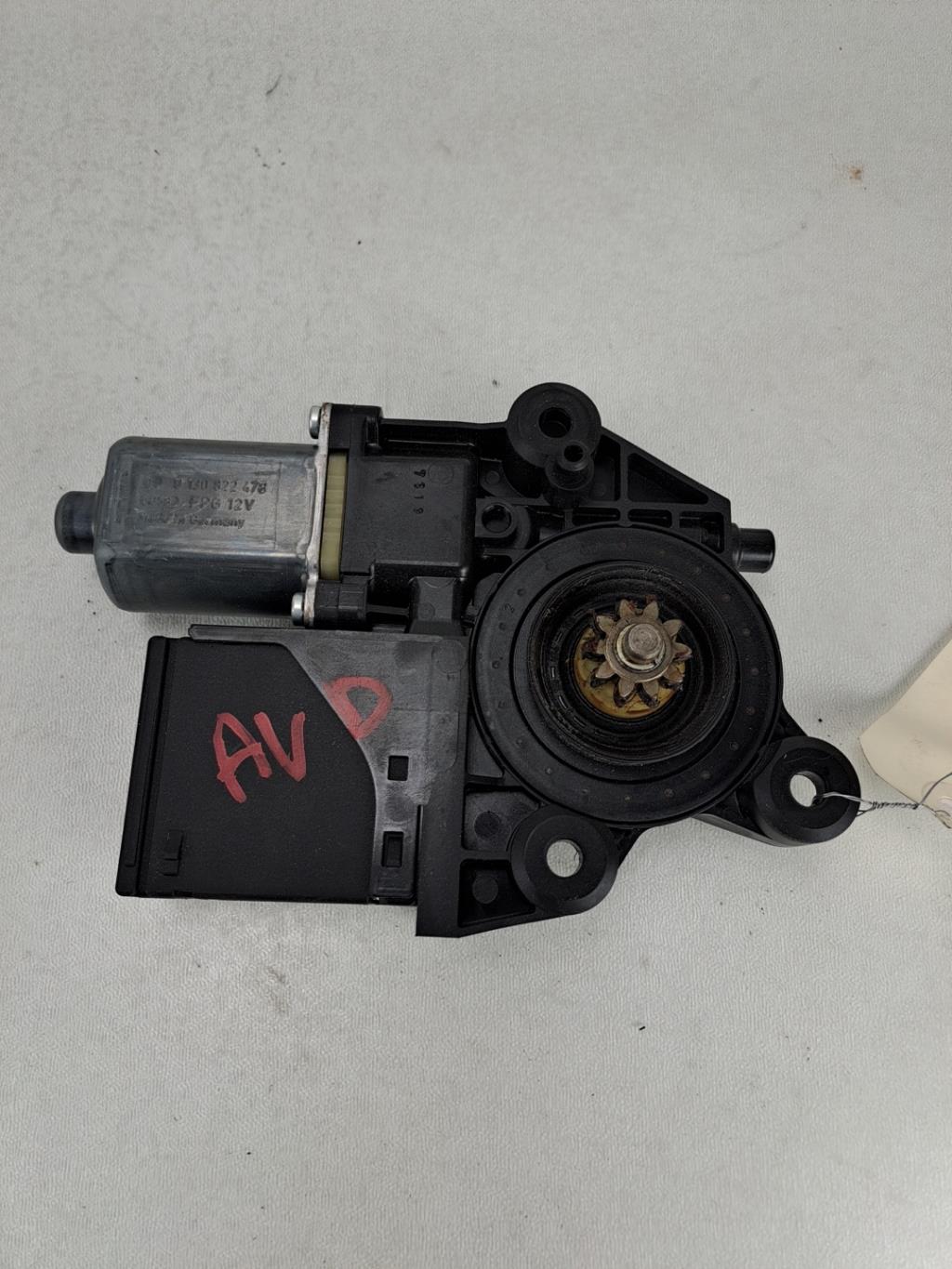 Motore alzacristalli anteriore destro RENAULT MEGANE 3 PHASE 1 BREAK Diésel - 1