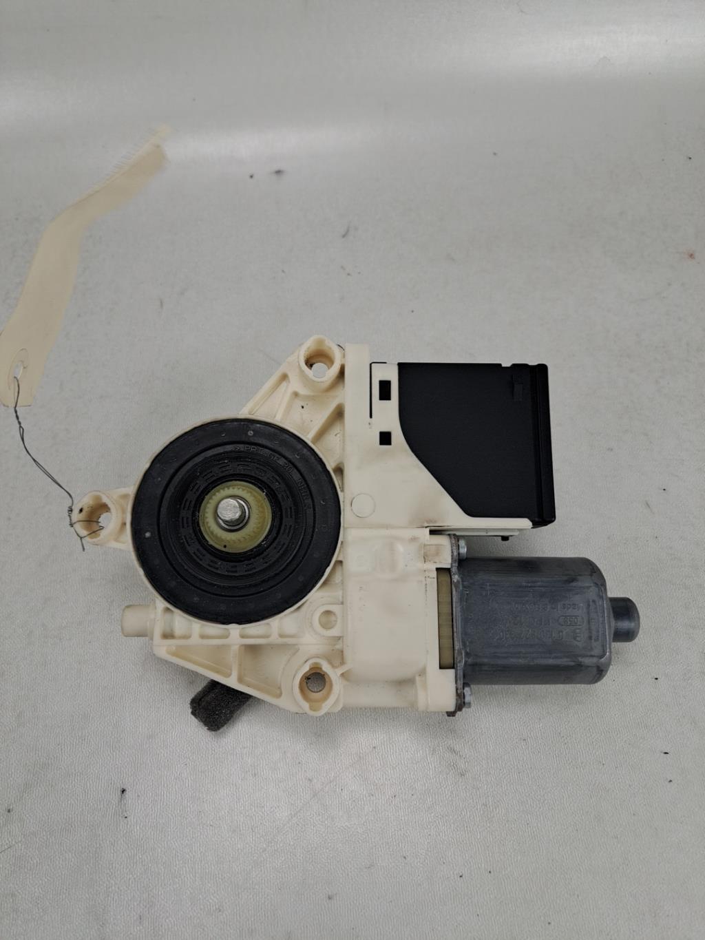 Motore alzacristalli posteriore sinistro RENAULT MEGANE 3 PHASE 1 BREAK Diésel - 1