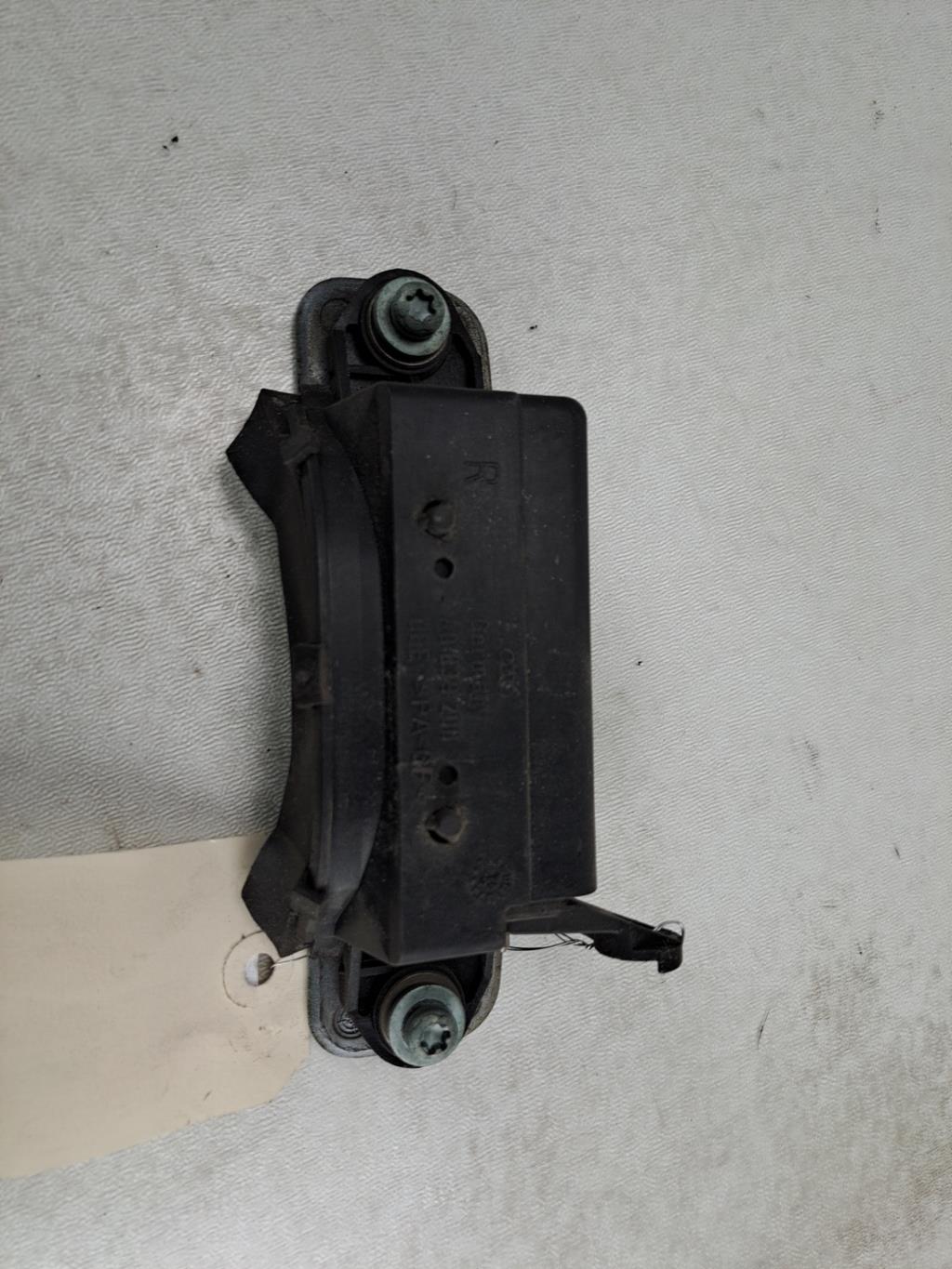 Maniglia portiera posteriore destra AUDI A4 1 PHASE 1 Diésel - 1