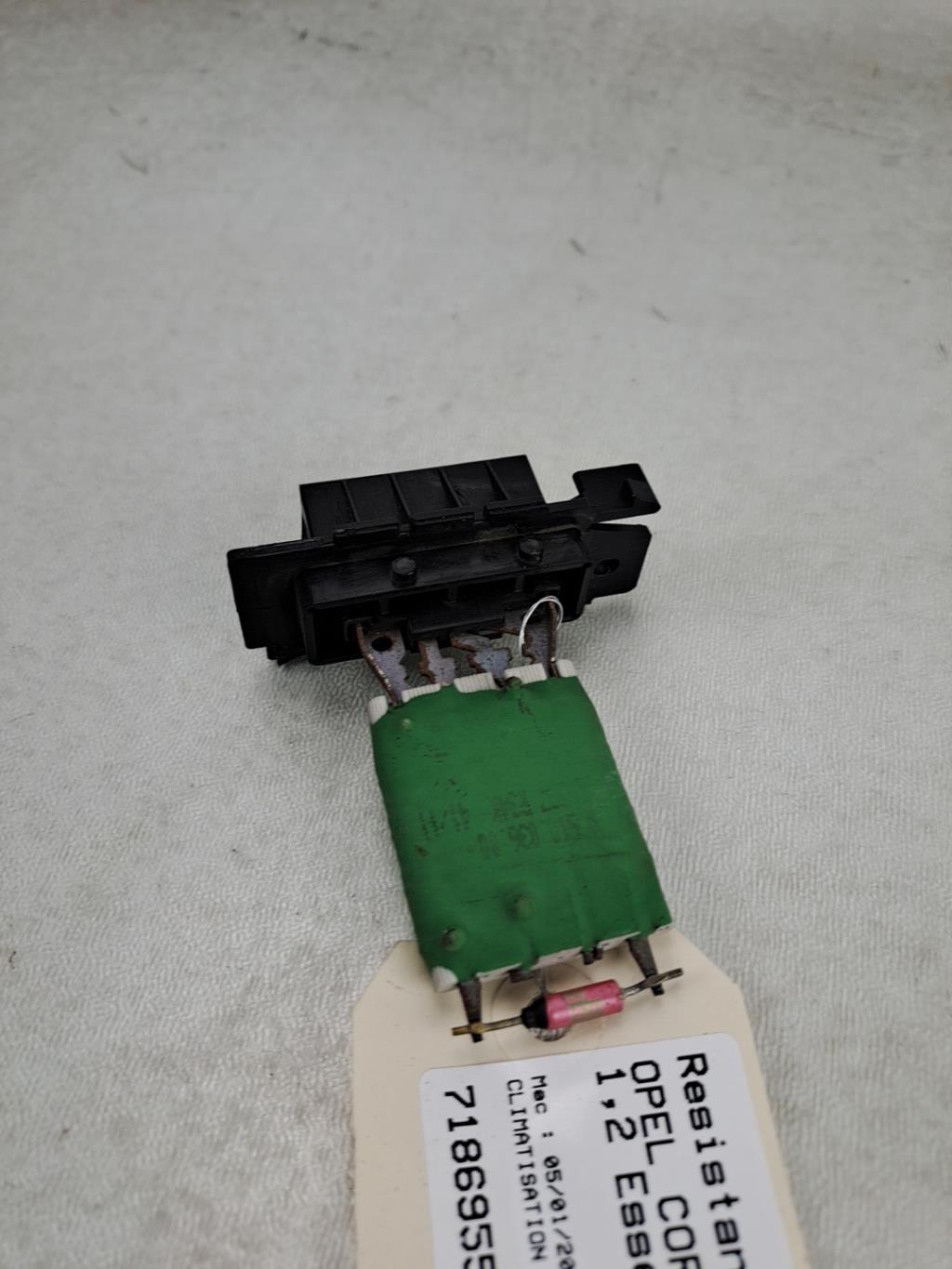 Resistance chauffage OPEL CORSA D PHASE 2 Essence - 1