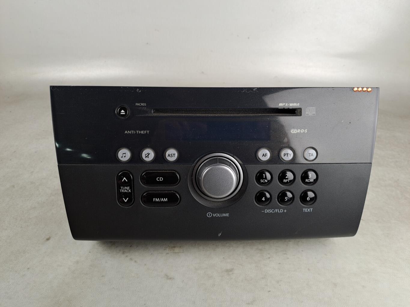 Autoradio originale SUZUKI SWIFT 3 Gasolina - 1