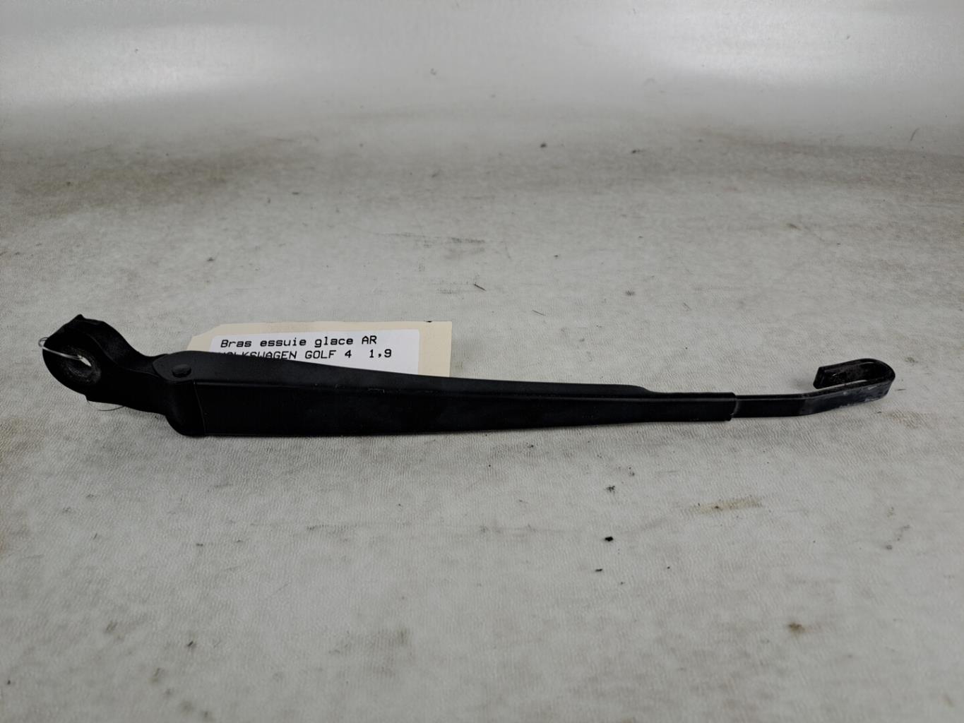 Braccio tergicristallo posteriore VOLKSWAGEN GOLF 4 Diésel - 1