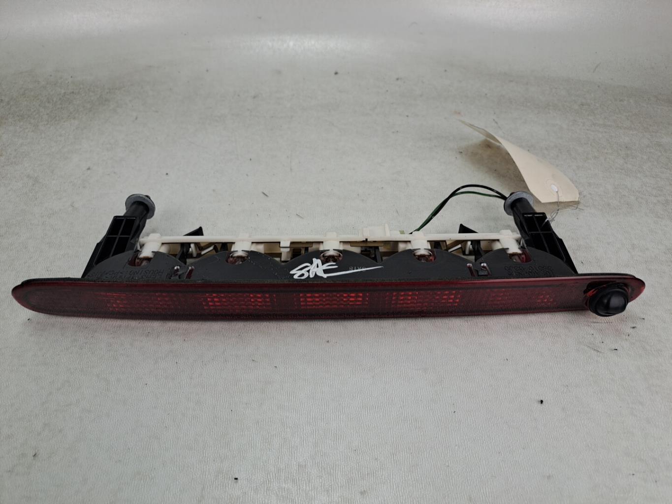 Feu arriere stop central SUZUKI SWIFT 3 Essence - 1